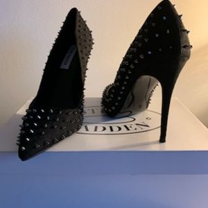 Daisie-S Black High Heel Sandal by Steve Madden